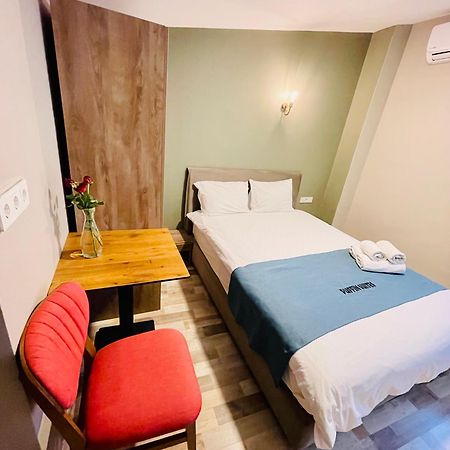 Puffin Boutique - Istanbul Hostel Екстериор снимка